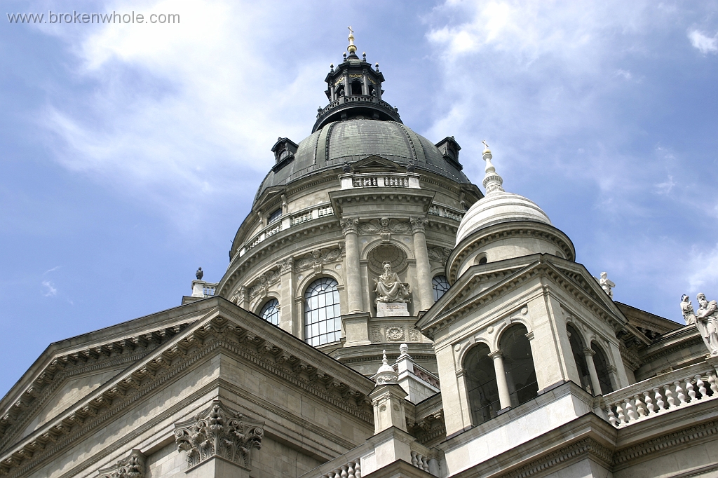 Budapest Basilica 1.jpg